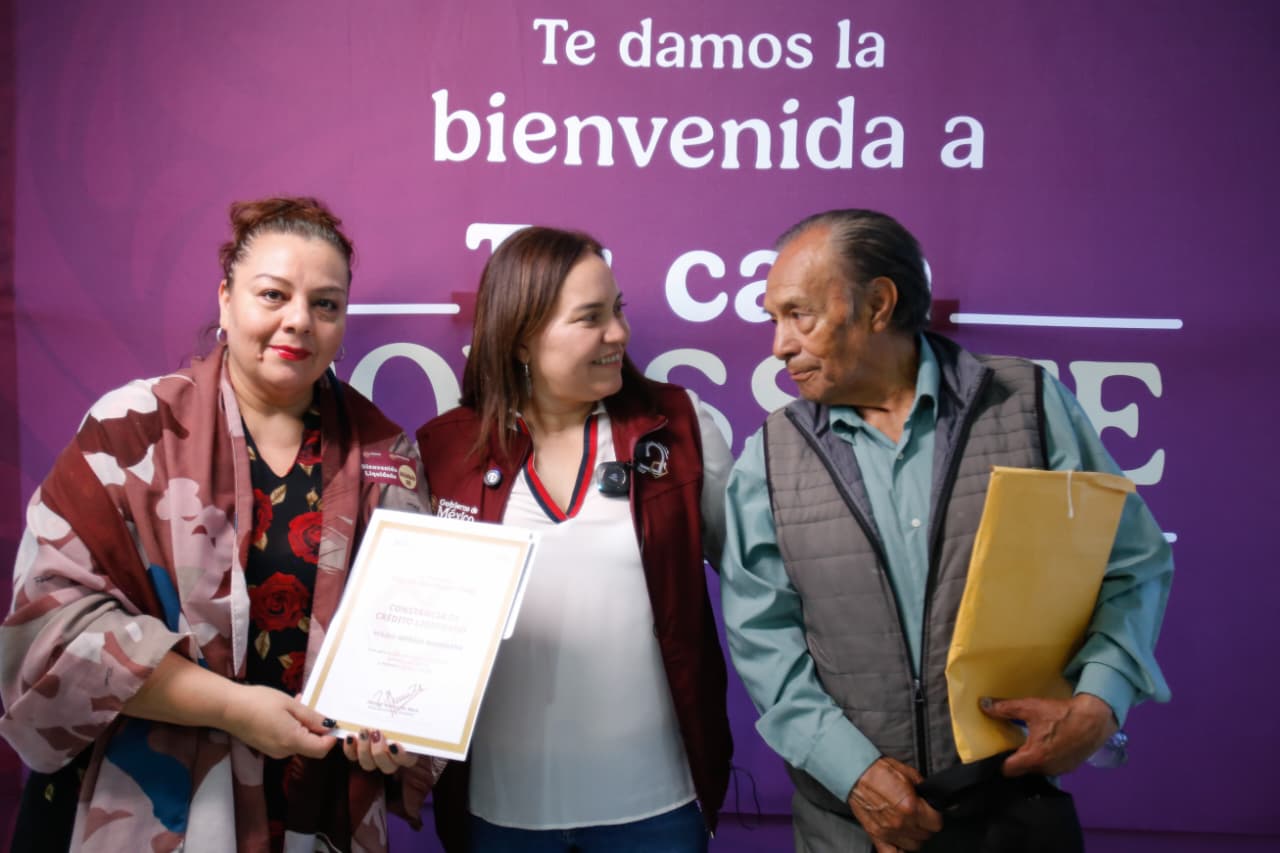 Durante su discurso, Jabnely Maldonado Meza habló del Programa Fovissste Mujeres, diseñado para reducir la brecha que hay entre hombre y mujeres que en materia de vivienda