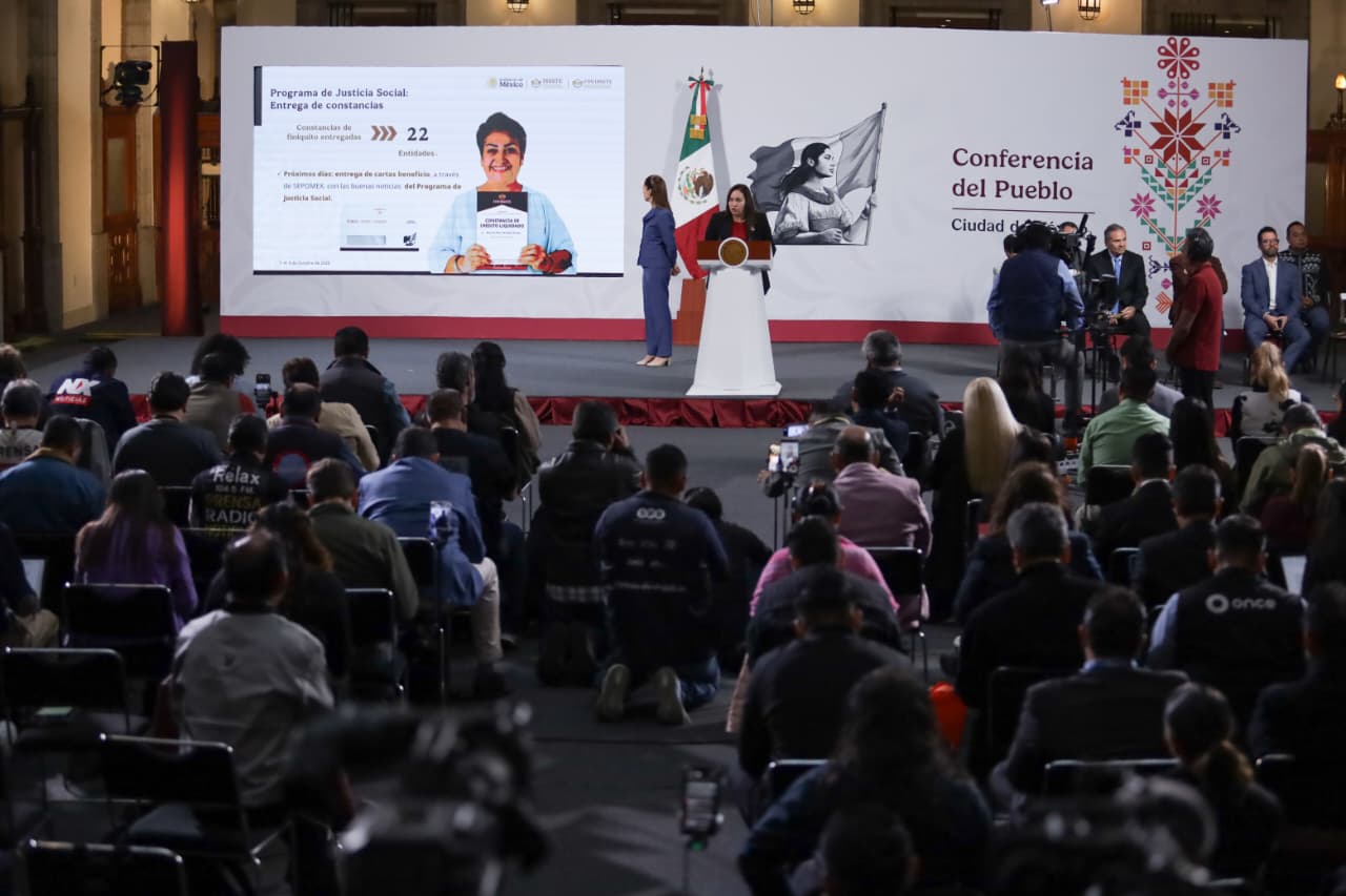 En materia de colocación de crédito, la titular del FOVISSSTE informó que la meta para 2025 tiene un avance de 63 por ciento, con la colocación de 21 mil 417 financiamientos y una derrama económica de más de 23 mil 400 millones de pesos.