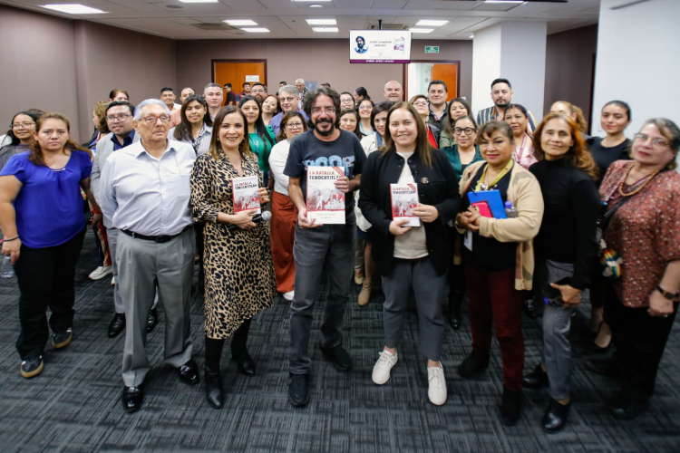 La Vocal Ejecutiva, Jabnely Maldonado Meza, encabezó el evento como parte de las actividades culturales que mes a mes impulsa el Fondo