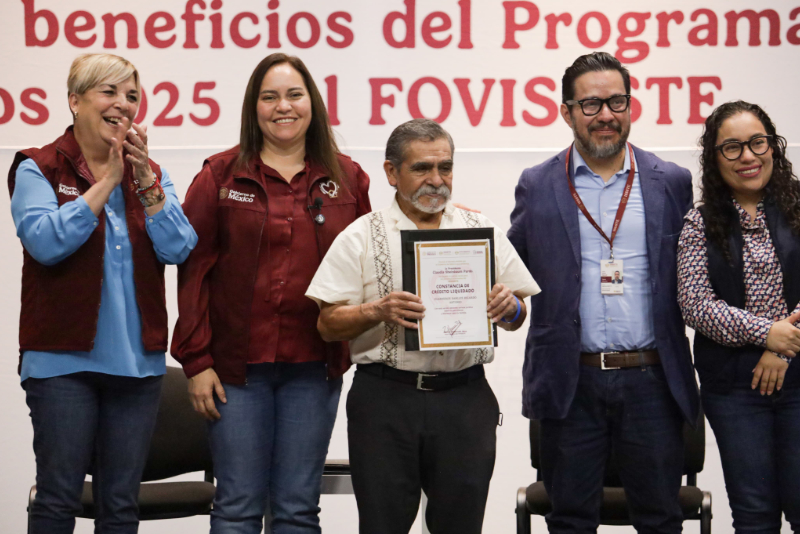 FOVISSSTE entrega más de 600 constancias a personas acreditadas el Tlalnepantla